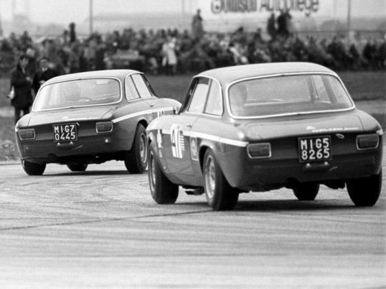 Alfa Romeo GTA 1300 Junior on race